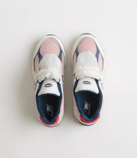 New Balance 2002R Shoes - Sea Salt / Red / Blue thumbnail