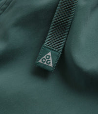 Nike ACG Hiking Shorts in Bicoastal and Vintage Green / Summit White thumbnail