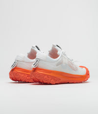 Nike ACG Mountain Fly 2 Low Shoes - Summit White / Summit White - Black thumbnail