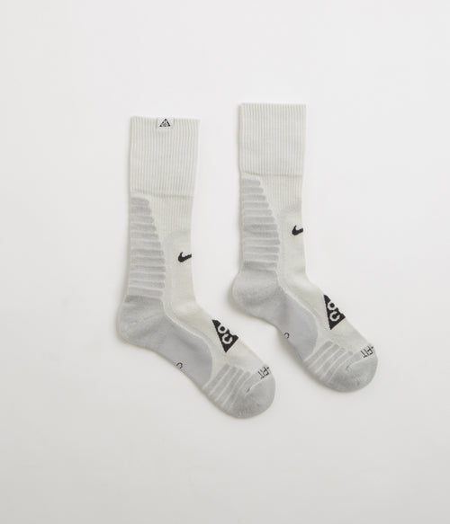 Nike ACG Outdoor Cushioned Crew Socks - Summit White / Light Smoke Grey