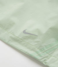 Nike ACG Trail Snacks Jacket - Vapor Green / Reflective Silver thumbnail