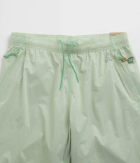 Nike ACG Trail Snacks Pants - Vapor Green / Reflective Silver thumbnail