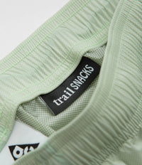 Nike ACG Trail Snacks Pants - Vapor Green / Reflective Silver thumbnail