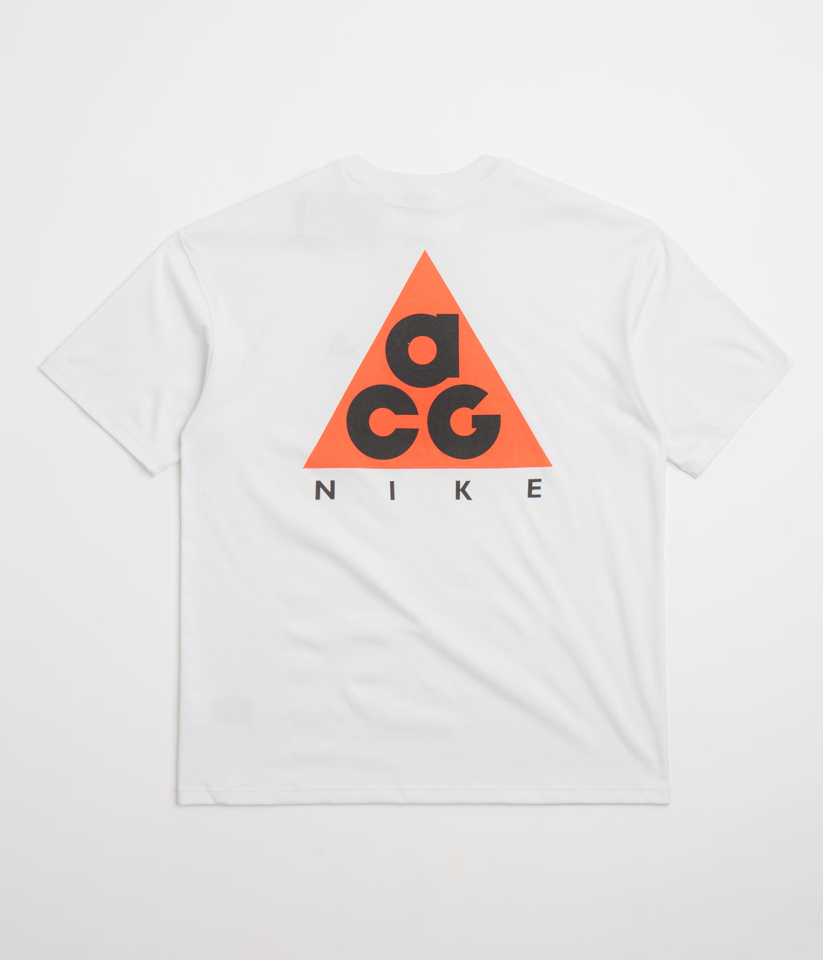 ユニーク Tシャツ ★ Nike ACG Dri-Fit T-Shirt Summit White Nike ACG T-Shirt - Summit White | Flatspot