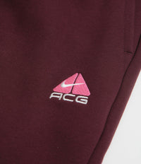 Nike ACG Tuff Fleece Lungs Pants - Burgundy Crush / Laser Fuchsia thumbnail