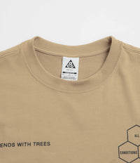 Nike ACG Walk Tree T-Shirt - Parachute Beige thumbnail