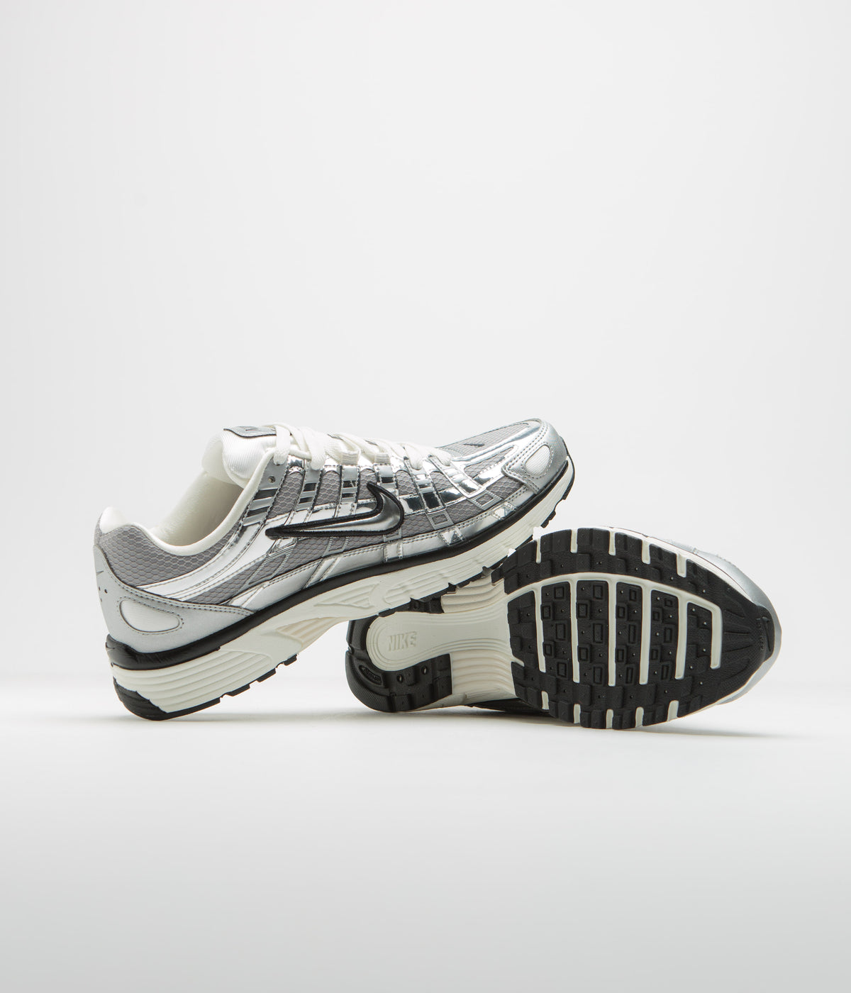 Silver hot sale metallic sneakers