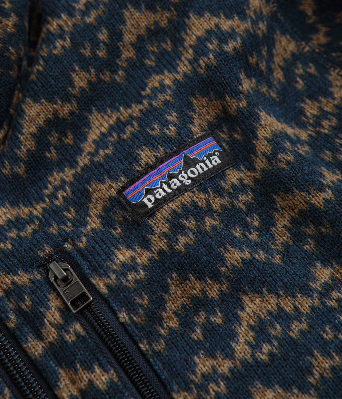Patagonia patterned deals quarter zip