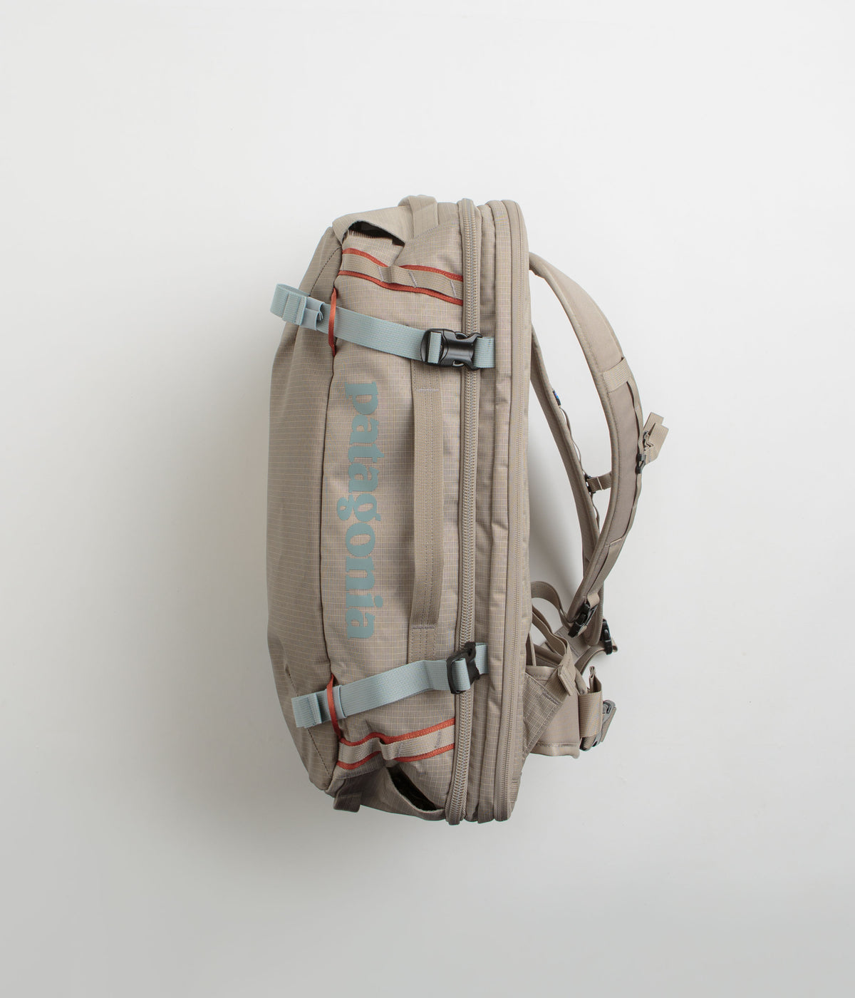 Patagonia Black Hole MLC Bag - Seabird Grey | Always in Colour