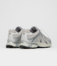 Salomon XT-Whisper Shoes - FTW Silver / Lunar Rock / Silver Cloud thumbnail