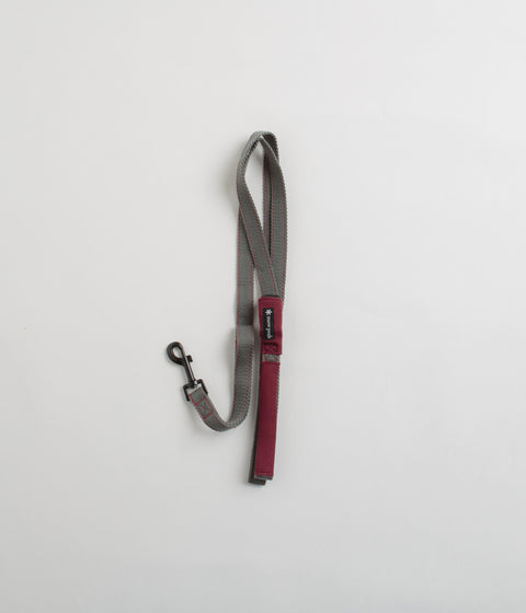 Snow Peak Soft Medium Dog Lead in Grey and Red