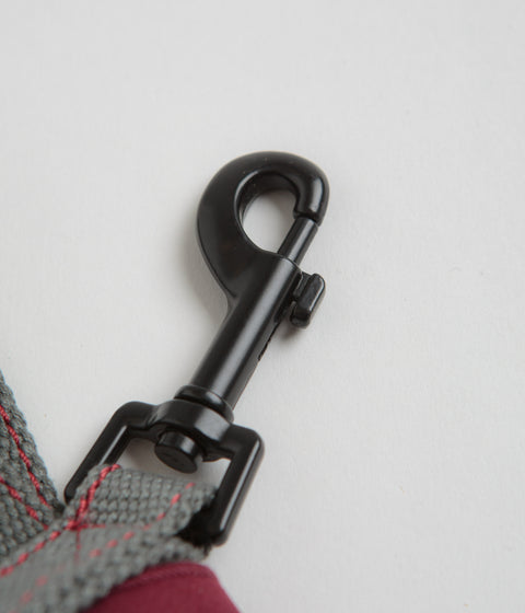 Snow Peak Soft Medium Dog Lead in Grey and Red