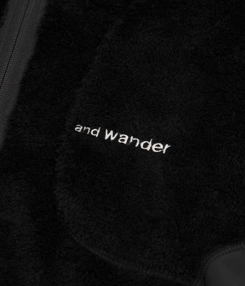 and wander High Loft Fleece in Black