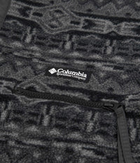 Columbia Helvetia Half Snap Fleece - Black 80s Stripe Print thumbnail