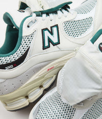 New Balance 2002R Shoes - Sea Salt / Green thumbnail