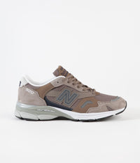 New Balance 920 Made In UK Shoes - Sand thumbnail