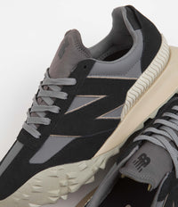 New Balance XC-72 Shoes - Black / Gum thumbnail