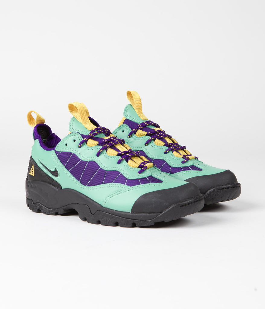 Nike ACG Air Mada Shoes - Light Menta / Black - Electro Purple | Always ...