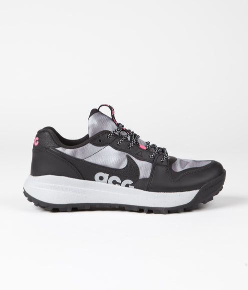 Nike ACG Lowcate SE Shoes - Black / Black - Hyper Pink - Wolf Grey