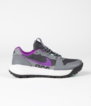 Nike ACG Lowcate Shoes - Smoke Grey / Dark Smoke Grey - Vivid Purple