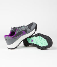 Nike ACG Lowcate Shoes - Smoke Grey / Dark Smoke Grey - Vivid Purple thumbnail