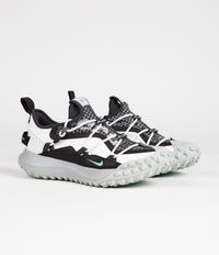 Nike ACG Mountain Fly Low SE Shoes - White / Black - Anthracite - Grey Fog thumbnail