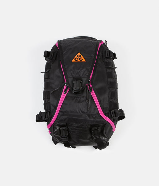 fuchsia nike backpack Elemental Rookie Kids Zippered pocket on the front stores used gear separate from your other things Nike Youth Diamond Select Bat