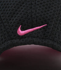 Nike Aerobill Tailwind Cap - Black / Laser Fuchsia thumbnail