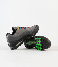 Nike Air Max 95 SE Shoes - Light Charcoal / University Red - Black thumbnail