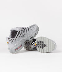 Nike Air Max Plus Shoes - Wolf Grey / White - Black thumbnail