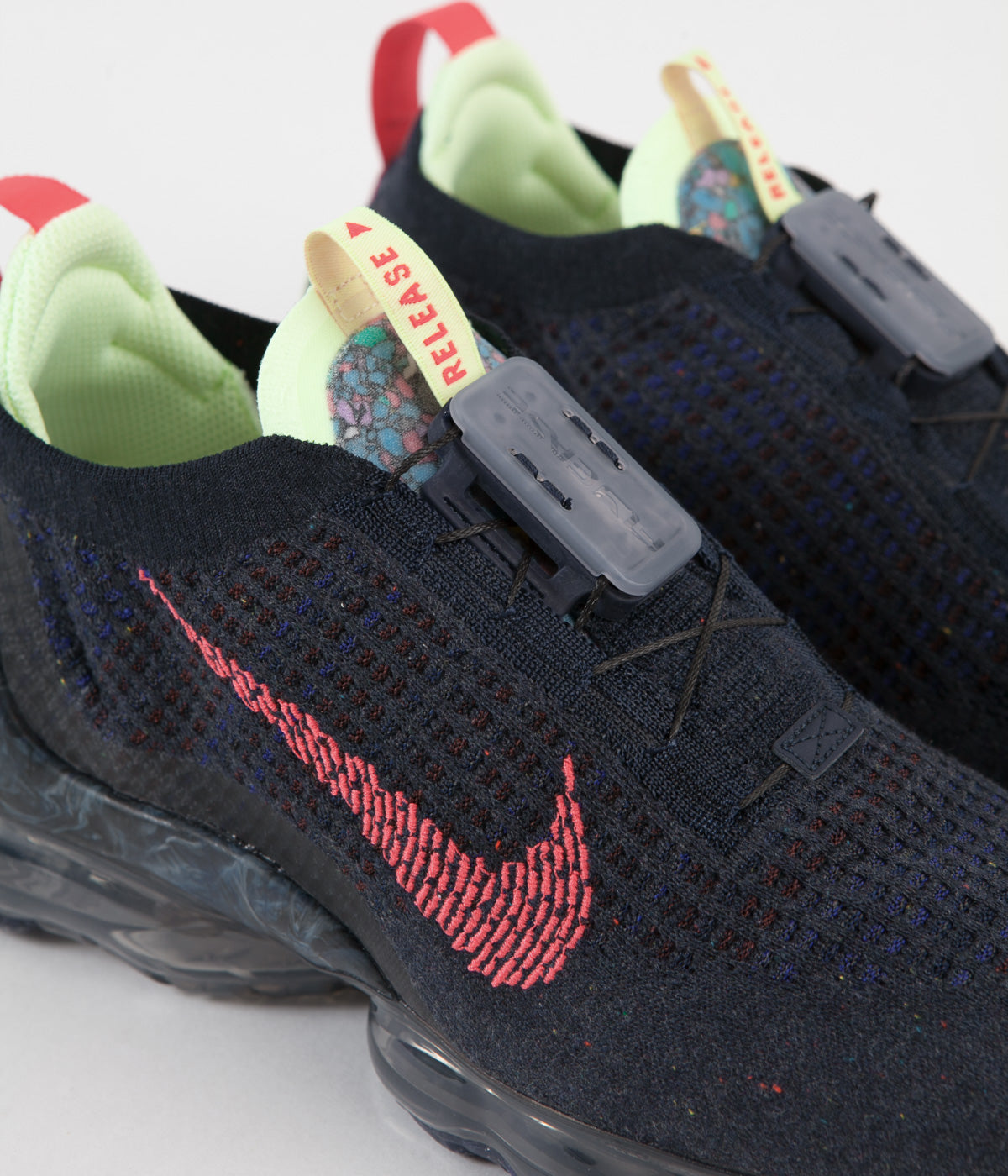 Vapormax flyknit hot sale 2 obsidian