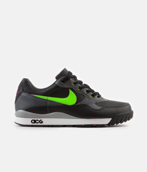 Nike ACG Air Wildwood Shoes - Black / Electric Green - Hyper Violet
