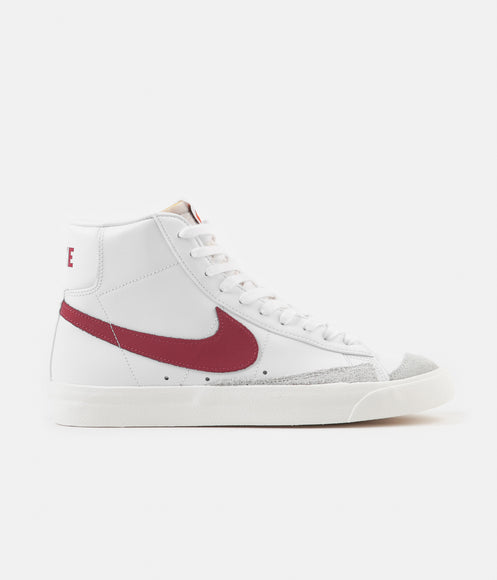 Nike Blazer Mid '77 Vintage Shoes - White / Worn Brick - Sail