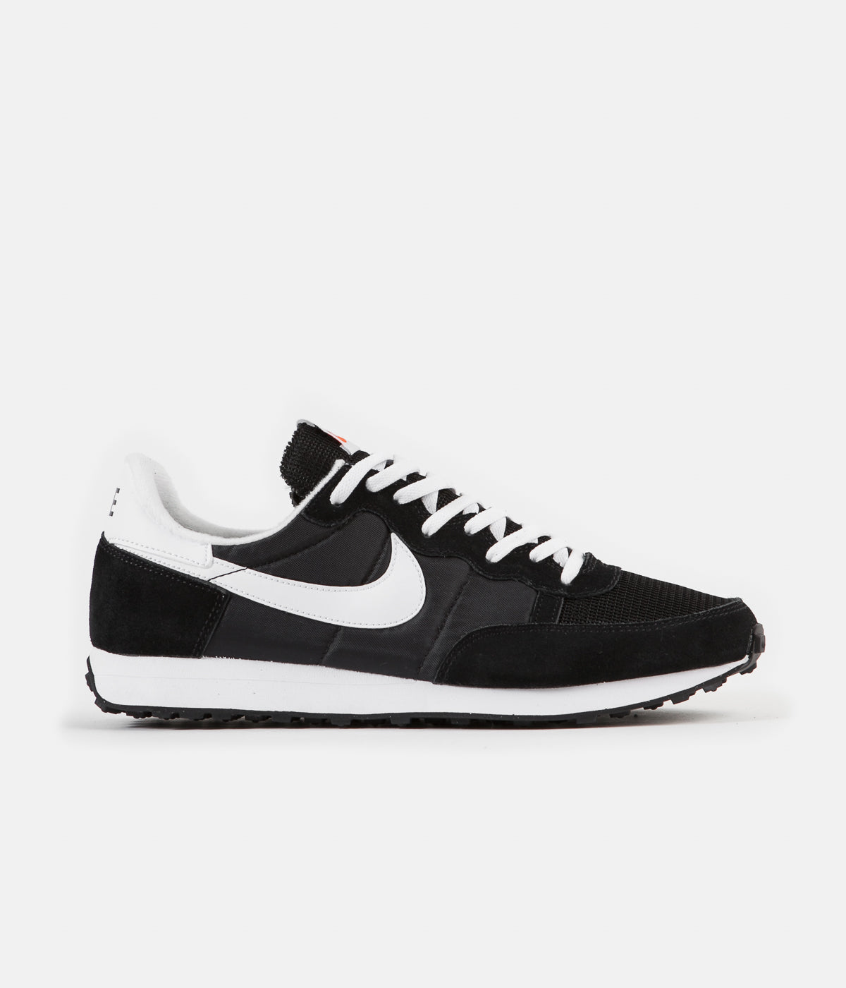 Nike white trainers black tick Clearance