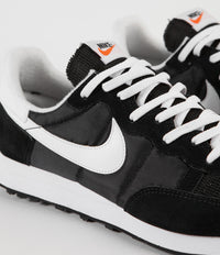 Nike Challenger OG Shoes - Black / White thumbnail