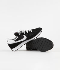 Nike Challenger OG Shoes - Black / White thumbnail