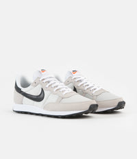 Nike Challenger OG Shoes - Light Bone / Black - White thumbnail