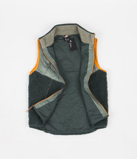 Nike Heritage Insulated Winter Vest - Spiral Sage / Vintage Green - Kumquat thumbnail