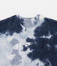 Nike Premium Essential Tie-Dye T-Shirt - White / Light Armory Blue / Ashen Slate / White thumbnail