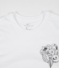 Nike Seasonal Air Max 2 T-Shirt - White / Black thumbnail
