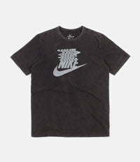 Nike Seasonal Statement T-Shirt - Black thumbnail