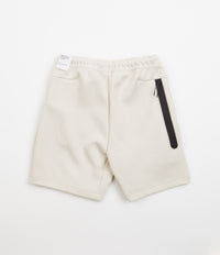 Nike Tech Fleece Shorts - Light Orewood Brown / Light Orewood Brown / Black thumbnail