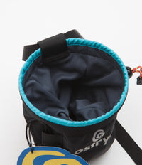 Ostrya Traverse Chalk Bag - Black thumbnail