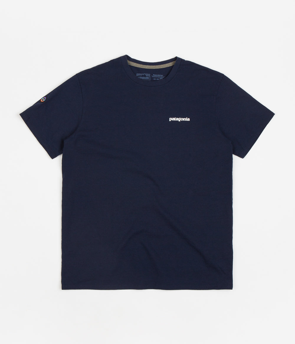 Tシャツ・カットソー Patagonia Fitz Roy Icon Responsibility 37665Q5 37665_BCW.jpg?sw=768&sh=768&