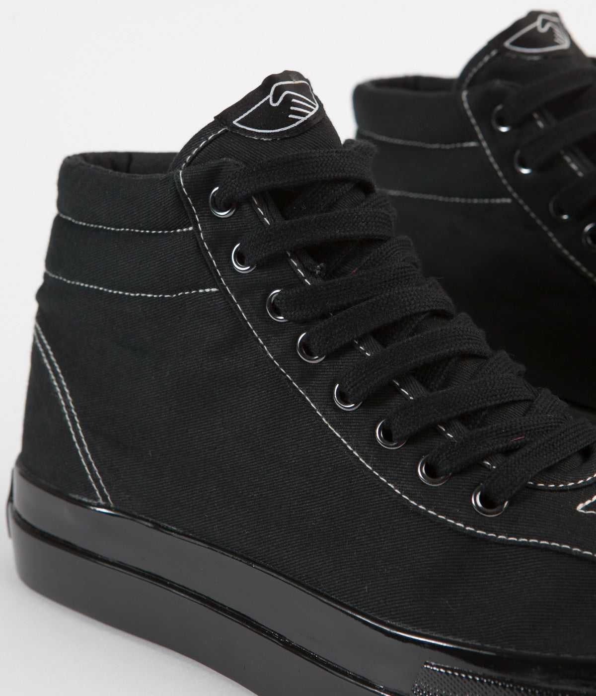 Varden canvas sale black