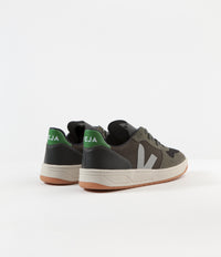 Veja clearance v10 olive