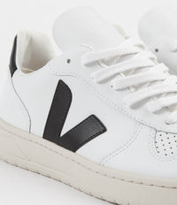 Veja V-10 Leather Shoes - Extra White / Black thumbnail